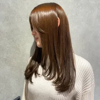 セミロング カラー yumemiレイヤー ✴︎ 透明感カラーのヘアスタイル