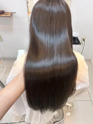 ロング カラー 阪田 真奈未のヘアスタイル