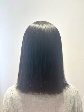 ミディアム 松岡 恭弘のヘアスタイル