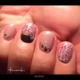 ショート Hanatoki所属・菅原 千明のネイルデザイン