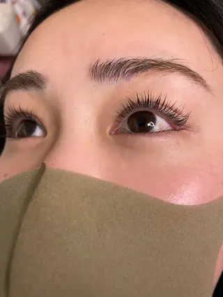 マツエク・マツパ NailandEye Lucaの眉毛・アイブロウイメージ