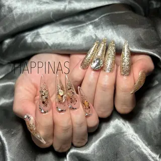 ネイル HAPPINAS所属・HAPPINAS kotomiのネイルデザイン