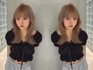 ロング 透明感×艶ハイトーン Takeruのヘアスタイル