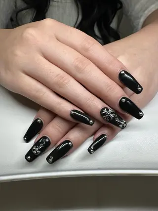 ネイル EMI ANA.CHUOのネイルデザイン