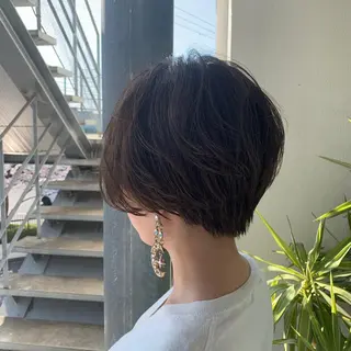 ショート カラー 中村 瑞希のヘアスタイル