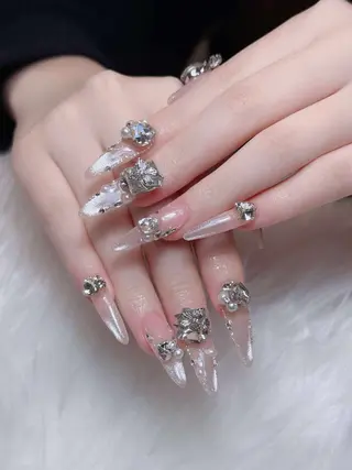 ネイル Lumi Nail 新大久保3‘のネイルデザイン