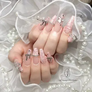 ネイル M2beauty Renaのネイルデザイン