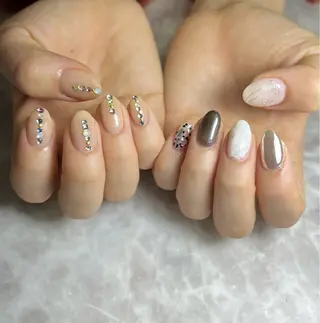 ネイル MAMIネイリスト UNELMA所属のネイルデザイン