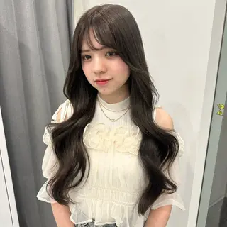 ロング カラー ヘアアレンジ CITY louwe 脇坂彩音のヘアスタイル