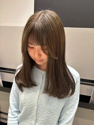 セミロング カラー 透明感カラー/ レイヤーkotonoのヘアスタイル