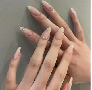 ネイル H&B 楊のネイルデザイン