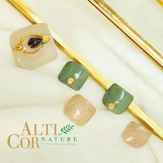 ネイル ChezEspoir【シェエスポワール】所属・ChezEspoir 佐藤のネイルデザイン