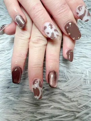 ネイル シェヌネイル JURAのネイルデザイン