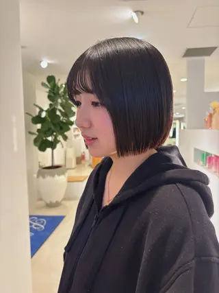 セミロング 🎀調布仙川透明感オ リーブカラー干莉🎀のヘアスタイル