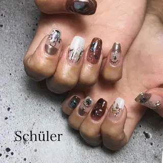 ネイル Schüler所属・野内 まきのネイルデザイン