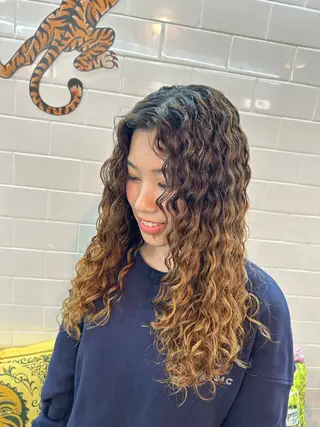 ロング HARURU🪮✨ ブレイズ海外ヘアのヘアスタイル