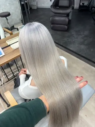 カラー 外国人風カラー ×19歳美容師ルイヤのヘアスタイル