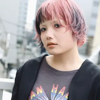 ショート カラー 7Bridge 滝内ひよりのヘアスタイル