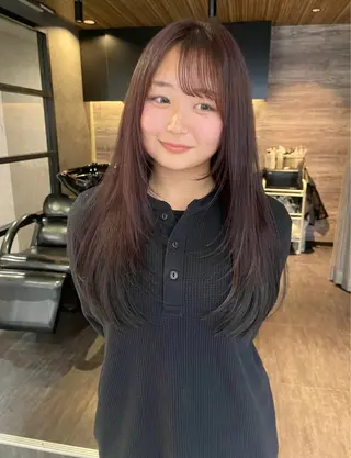 セミロング Wカラー/レイヤーカ ット/韓国/デザインのヘアスタイル