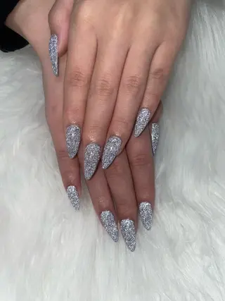 ネイル オーロラ所属・YUI nailのネイルデザイン