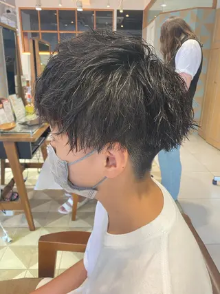 ショート カラー パーマ ヘアアレンジ メンズ メンズパーマの巨匠 鈴木純のヘアスタイル