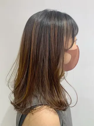 セミロング カラー ヘアアレンジ 近藤千翔🩵 髪質改善Periodのエステ・リラクイメージ