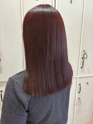 カラー 森山 実結のヘアスタイル