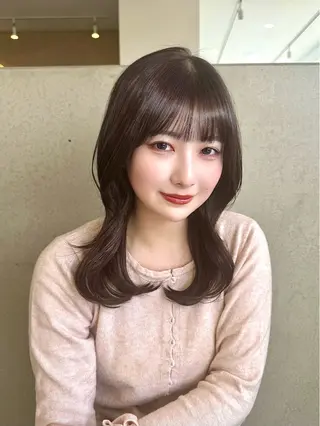 ロング 早田 華のヘアスタイル