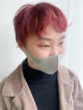 ショート nuu所属・💜ショート💜 ウルフ、ボブ二色亜美のヘアスタイル