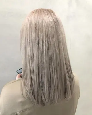 ロング カラー Elissumeda所属・ブリーチ特化 梅田本多翔のヘアスタイル