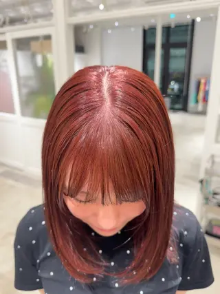 ミディアム カラー 中野 遥のヘアスタイル