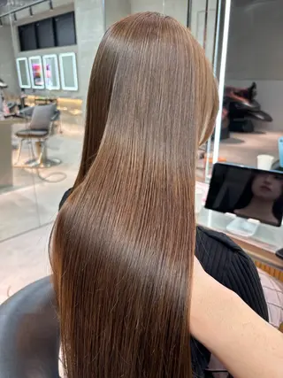 セミロング カラー 【美髪矯正】 吉村　清志のヘアスタイル