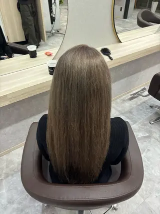 ロング カラー KEEN.渋沢/ 横溝小夏のヘアスタイル