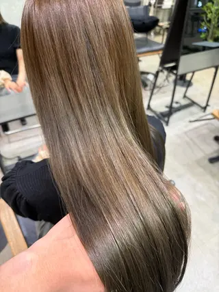 ロング SORA表参道所属・🫧透明感カラー🫧 暖色/島田晃太郎のヘアスタイル