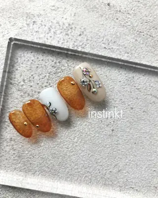 ネイル instinkt_ Mio Mizunoのネイルデザイン