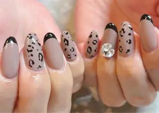 ネイル le'a-レア-【ア イ×ネイル×眉】のネイルデザイン