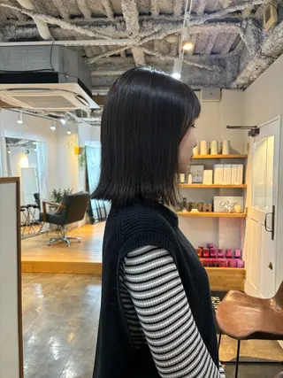 ミディアム カラー 林　蓮 /レイヤー/ボブのヘアスタイル