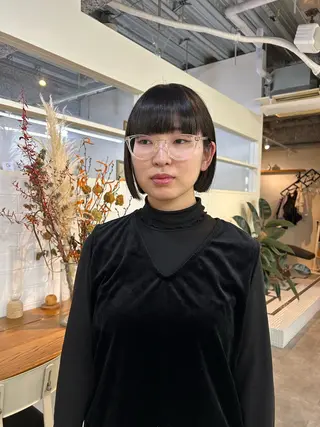 ショート yumeka🩶ボブ 暖色/透け感カラーのヘアスタイル