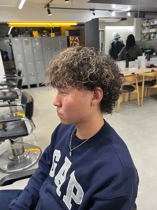 パーマ メンズ fifth神宮前 HIN★T★のヘアスタイル