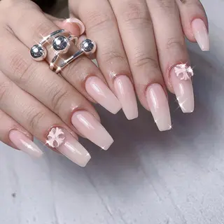 ネイル G. Studioのネイルデザイン