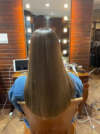 ロング stylist YUTOのヘアスタイル