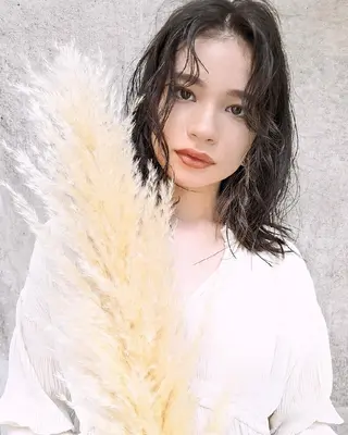 ミディアム カラー ヘアアレンジ 南堀江 möwen ( メーヴェ )所属・mowen RUIのヘアスタイル