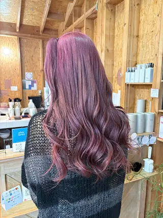 カラー 🪽うるつやカラーく びれレイヤーchiaのヘアスタイル