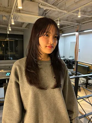 セミロング yuri/伏見/栄/ カットモデルのヘアスタイル