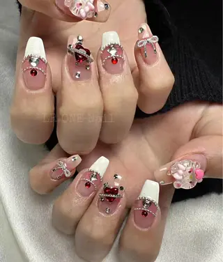 ネイル LR.ONE ヨウのネイルデザイン