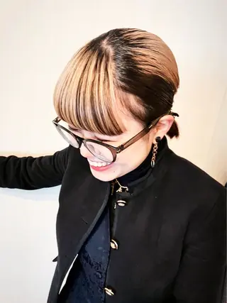 ミディアム カラー 東出 レイ🕊のヘアスタイル