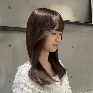 セミロング Luont所属・aren ／透明感colorのヘアスタイル