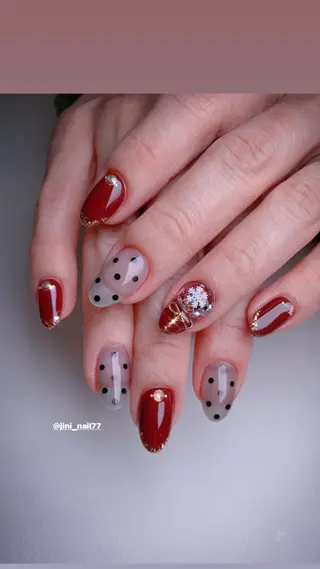 ネイル JINI NAIL所属・ジニ ネイルのネイルデザイン