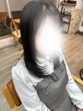 ロング 三留玲愛 /似合わせカット/のヘアスタイル