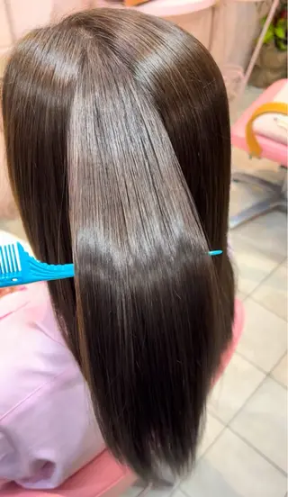 ロング MienePink所属・椎名 海咲のヘアスタイル